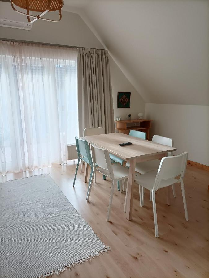 Апартаменти Pahok Apartmanhaz Олшовпагок Екстер'єр фото