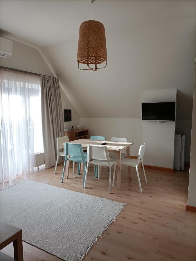 Апартаменти Pahok Apartmanhaz Олшовпагок Екстер'єр фото